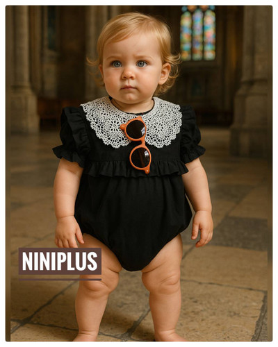 رامپر مشکی یقه گیپوری سفید..................................................19848