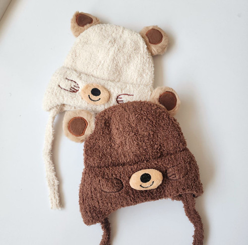 کلاه بافت گوشدار دو دست .........................19456