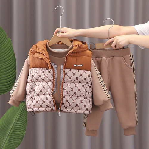 ست سه تکه زمستانی بچگانه مدل برلیانت – پافر کلاهدار، بلوز و شلوار داخل کرکی ......................15477