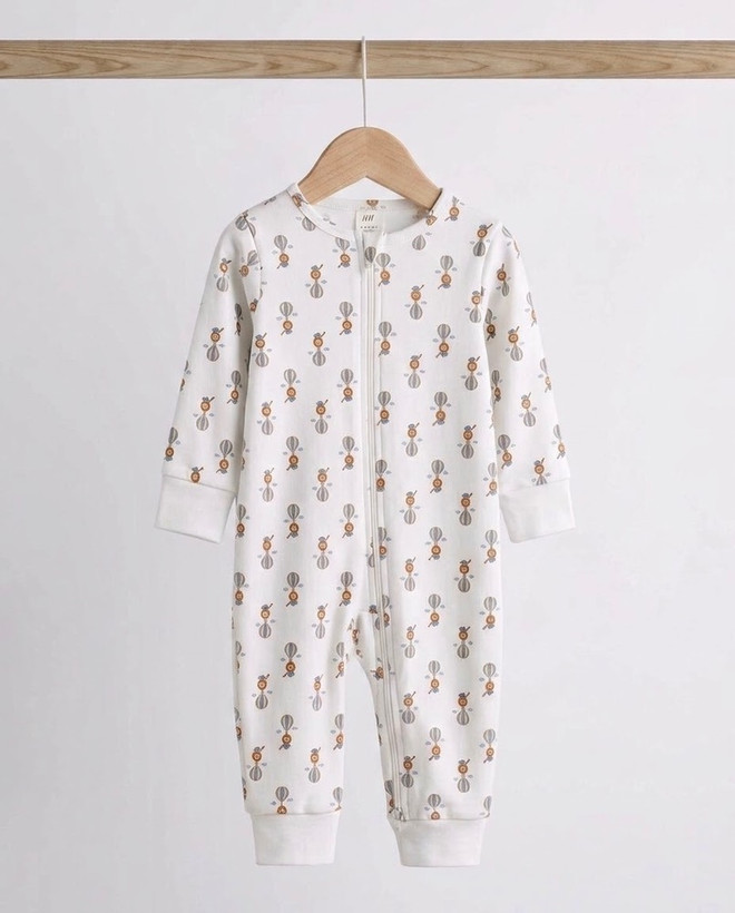 سرهمی نخی اورجینال H&M 2 ماه تا ۳ سال .................... کد 18485